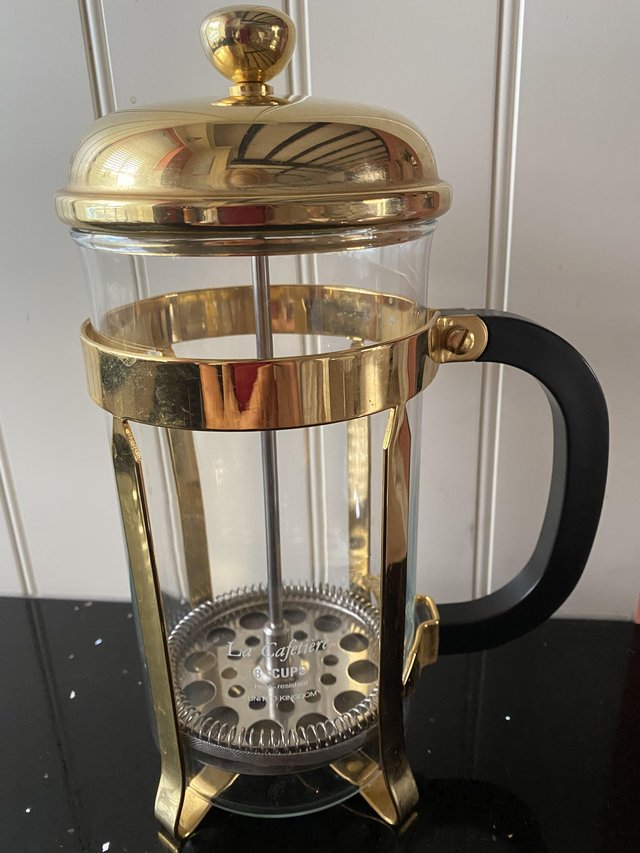 Preview of the first image of La Cafetière 8 cup.