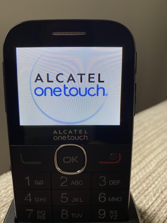 Preview of the first image of Alcatel One Touch.