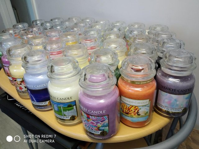 Preview of the first image of LARGE JARS YANKEE CANDLES - ALL NEW & UNUSED.