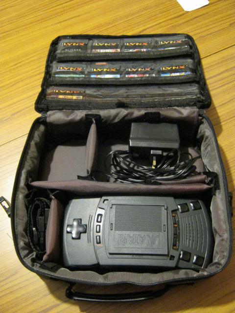 Preview of the first image of Atari Lynx Carry Case.