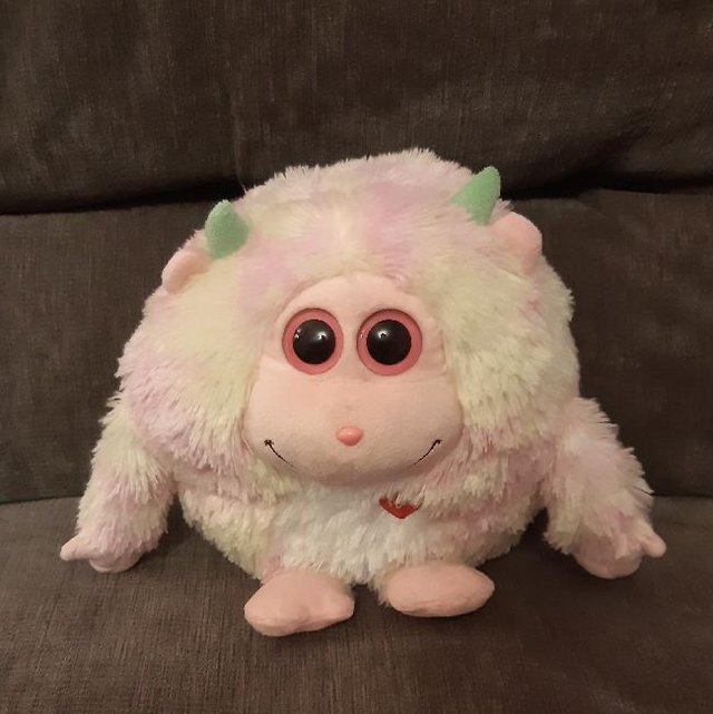 Preview of the first image of 9" TY Beanie Baby Monstaz(Lola) Pink/Yellow With Sounds.