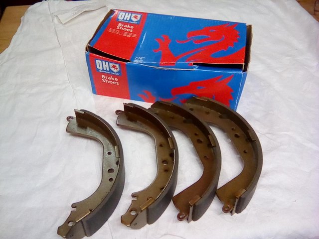 Preview of the first image of NEW REAR BRAKE PADS FOR NISSAN NAVARA D22.