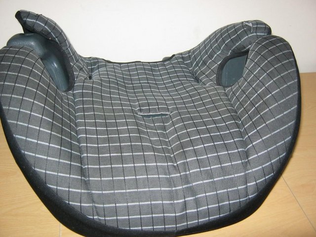 Image 3 of Child's Britax Booster Car Seat