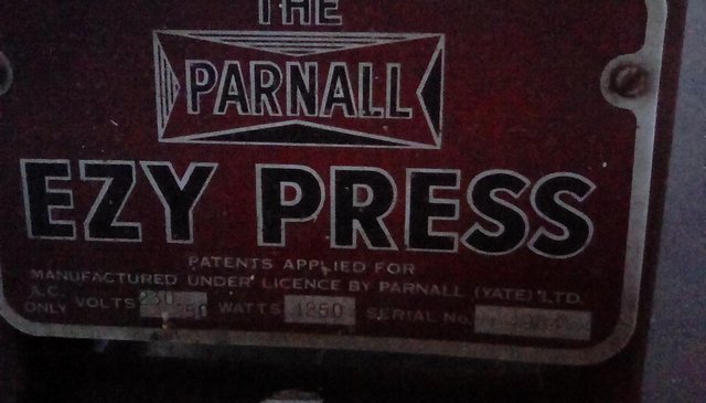 Preview of the first image of Vintage Parnall Ezy Press -in working order.
