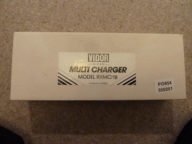 Image 3 of Vidor Nicad Multi Charger for rechargeable batteries