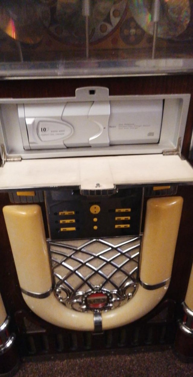 Preview of the first image of steepletone cd player juke box.