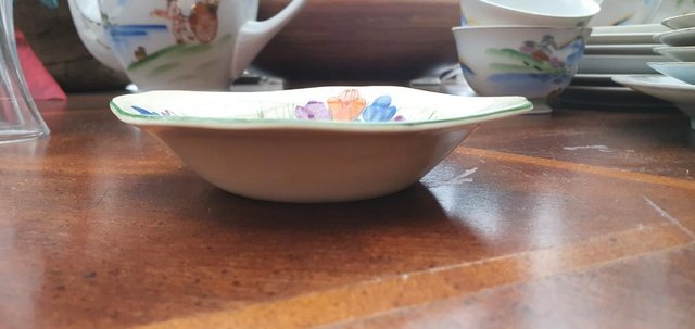 Image 5 of Clarice Cliff Autumn Crocus Leda Shaped Bowl / Plate