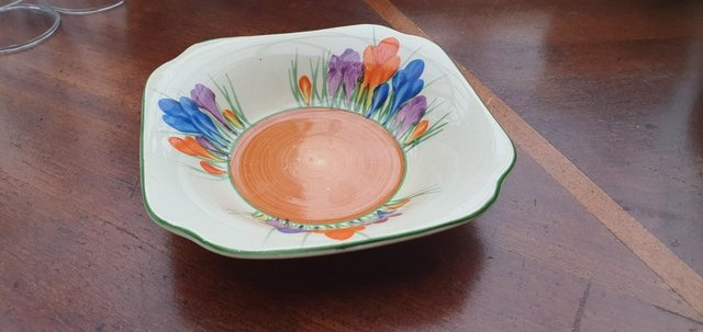 Image 7 of Clarice Cliff Autumn Crocus Leda Shaped Bowl / Plate