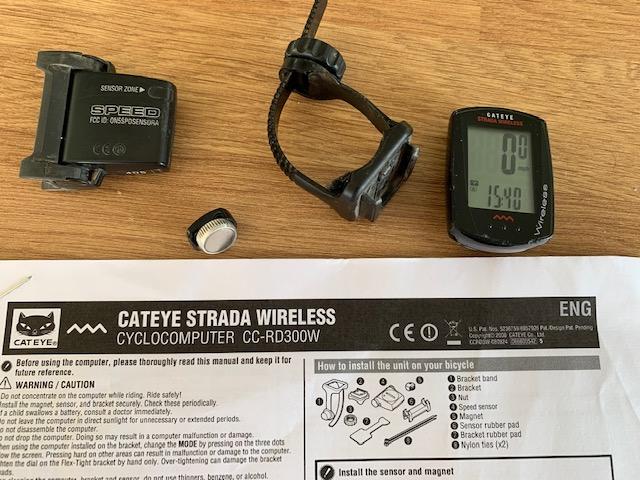 Preview of the first image of Cateye Strada Wireless cycle computer.