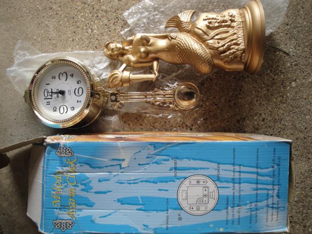 Image 3 of Mermaid Style Melody Clock.