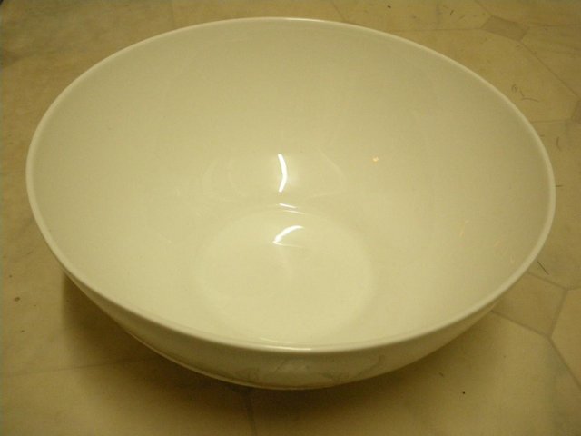 Preview of the first image of Wedgwood Starflower Serving Bowl Shape 225 Bone China.