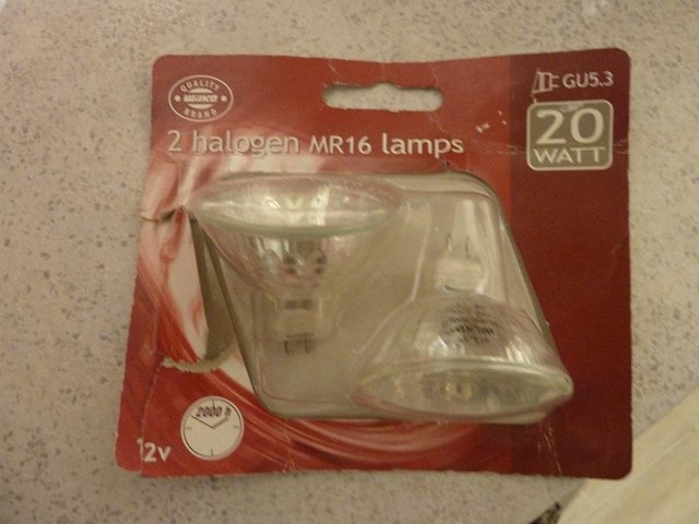 Preview of the first image of 2 x halogen MR16 lamps, 12v, 20W - unused.