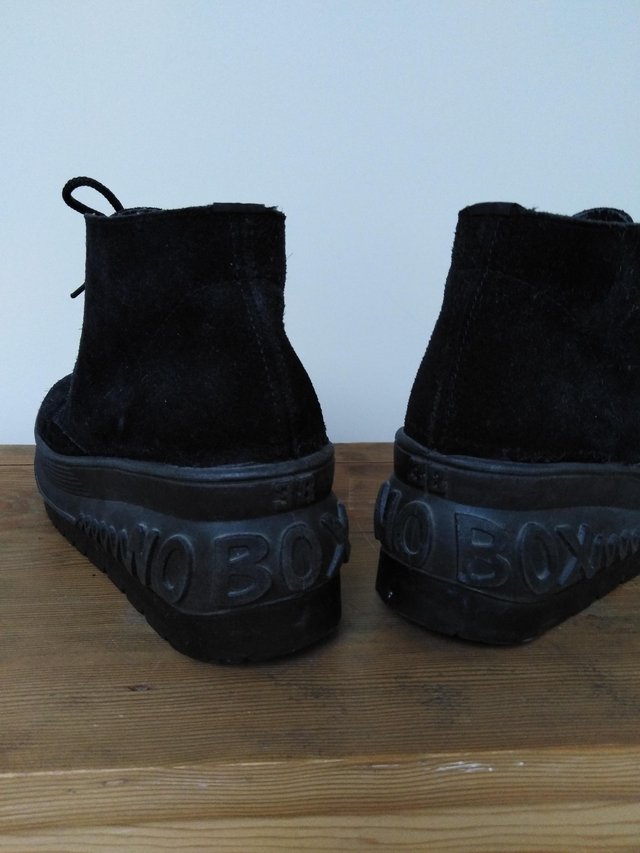 Preview of the first image of Ladies vintage platform ankle boots.