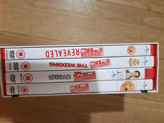 Preview of the first image of DVD Collectors Set American Pie.