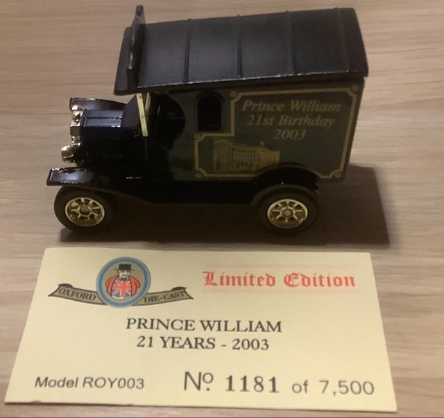 Preview of the first image of Oxford Diecast BOXED Prince William 21 Ford Model T ROY003.