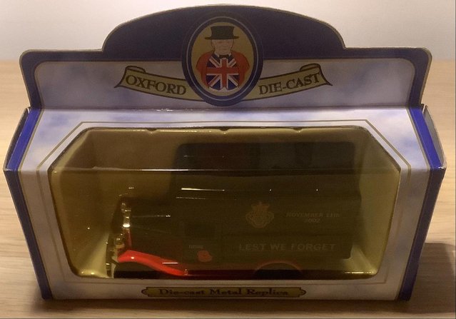 Image 2 of Oxford Diecast BOXED Lest We Forget British Legion C061 Chev