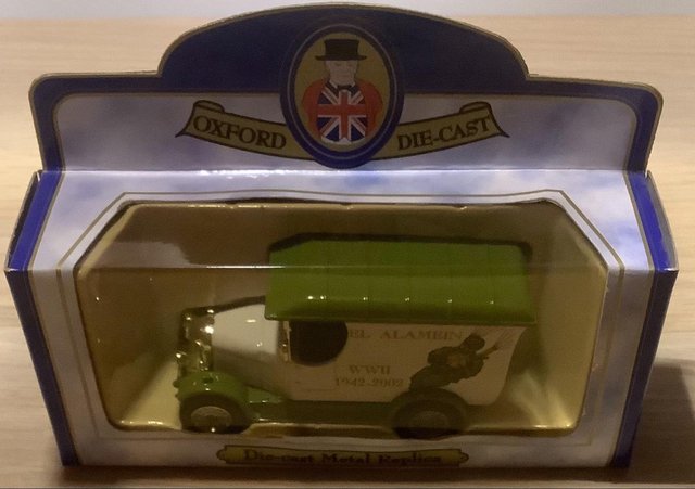 Image 2 of Oxford Diecast BOXED El Alamein WWII Morris Bullnose MIL008