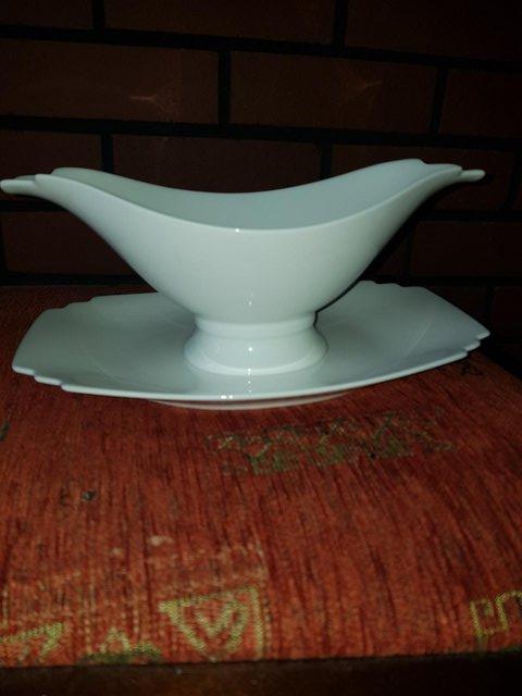 Preview of the first image of Villeroy Boch Gravy Boat - Marlene design (discontinued).