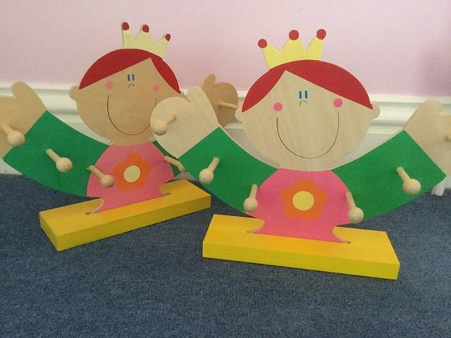Preview of the first image of Girls jewellery hair accessory fairy princess stand.