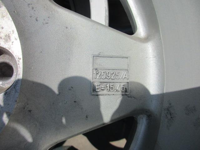 Image 2 of Rear wheel Ferrari 328