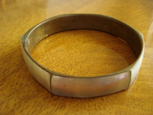 Preview of the first image of ANTIQUE VINTAGE WIDE MOTHER OF PEARL ABALONE SHELL BRACELET.