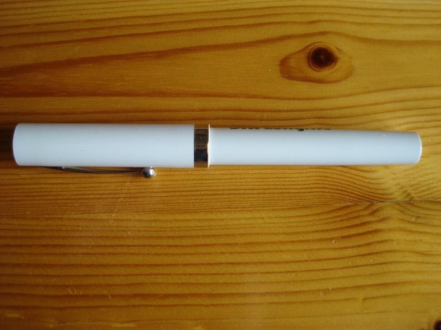 Preview of the first image of NEW SHEAFFER WHITE BALLPOINT PEN WITH LOGO.