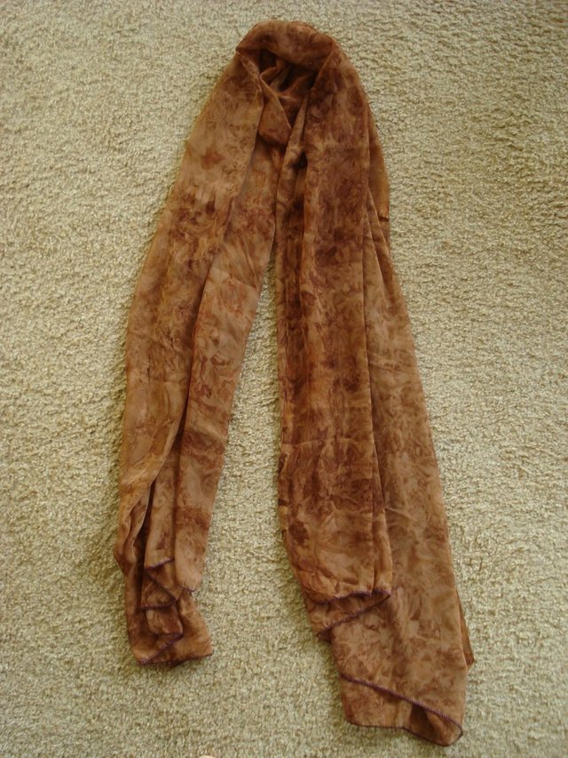 Image 3 of NEW UNIQUE FASHIONABLE LIGHT BROWN/FAWN LARGE SCARF/SARONG
