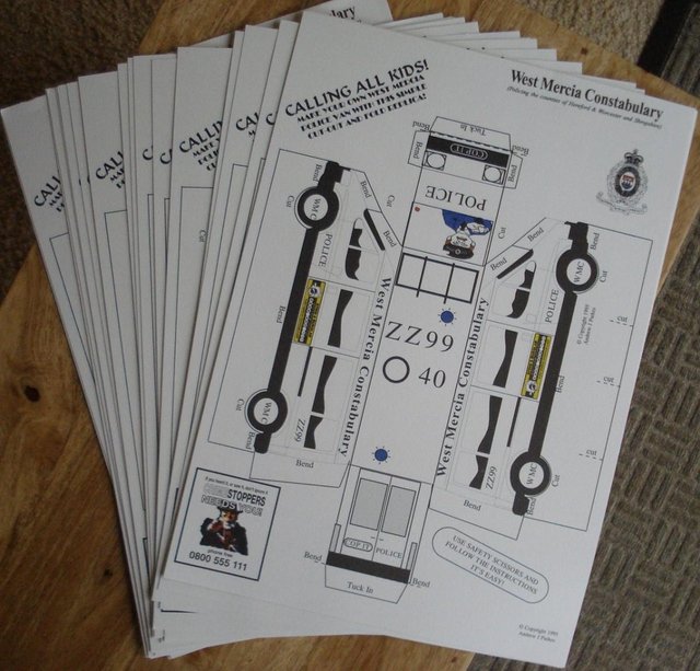 Image 3 of NEW 6x MAKE YOUR OWN POLICE VAN – CUT OUT & FOLD - PARTY BAG