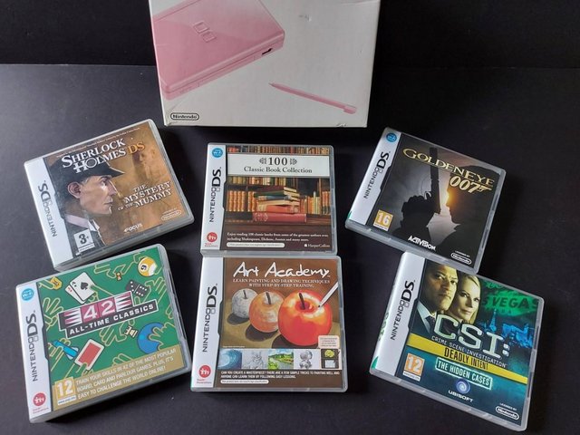 Image 4 of Nintendo DS Lite Console and Games Bundle - Ideal Christmas