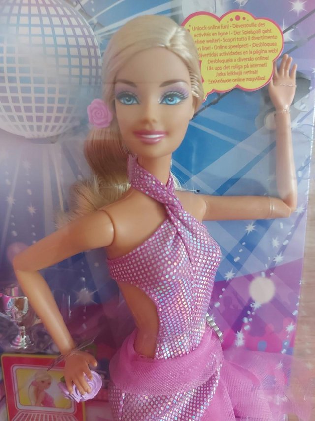 Image 3 of STRICTLY FANS ..I can be..Barbie Doll-Dance Superstar BNIB
