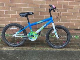 Preview of the first image of Apollo Outrage Bike with blue frame.