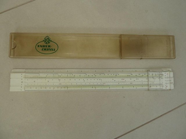 Preview of the first image of vintage Faber-Castell Slide Rule 57/87.