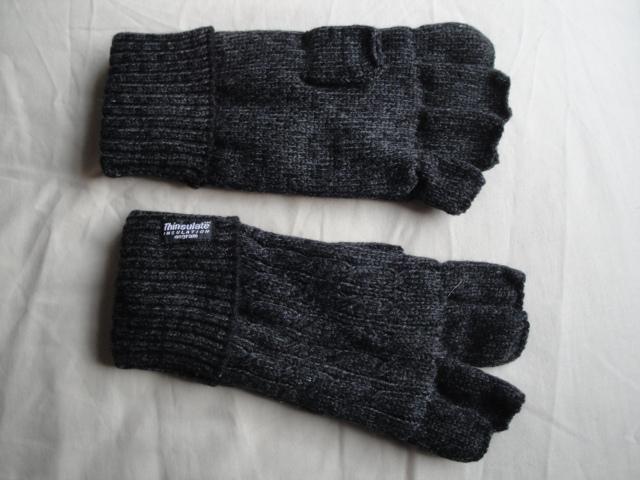 Preview of the first image of Next Dark Grey Thinsulate 40g Mittens Open Topped (C336).