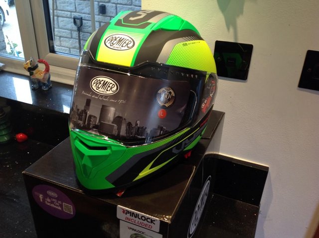 Preview of the first image of Premier Vyrus MP6 IT Sports Full Face Helmet Large.