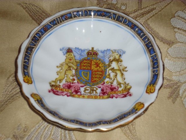 Preview of the first image of king edward viii commemorative dish,.