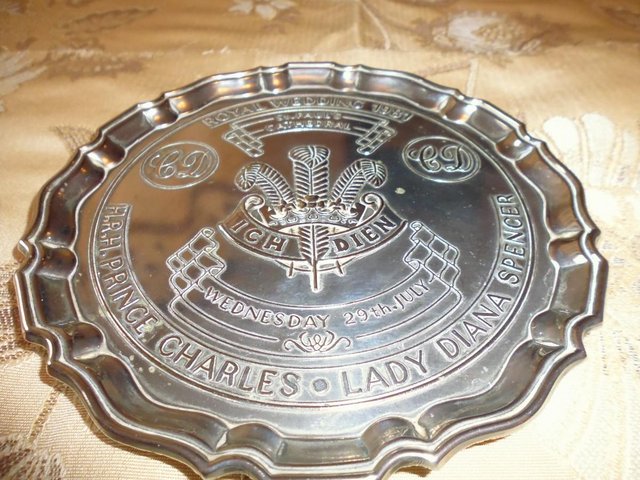 Preview of the first image of Royal Wedding Commemorative Plate.