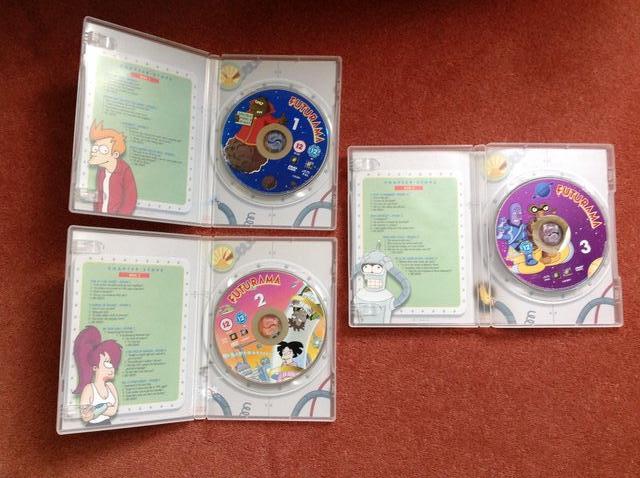 Image 3 of FUTURAMA Season One DVD Box Set
