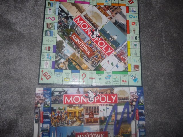 Preview of the first image of BRAND NEW MONOPOLY IN PERFECT CONDITION,GENUINE MONOPOLY.