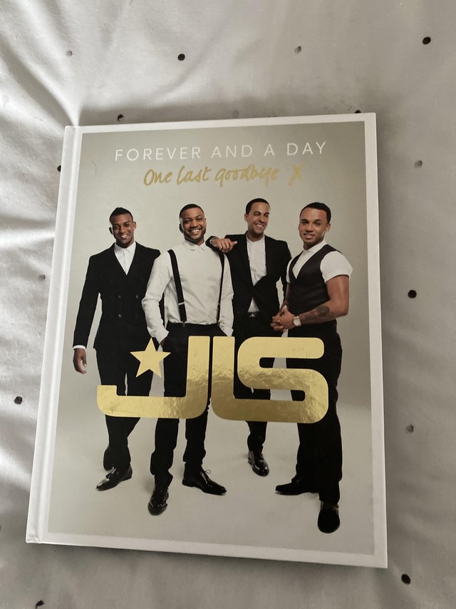 Preview of the first image of JLS from the Xfactor 2x books 1 DVD.
