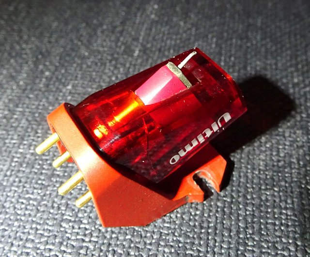 Image 4 of Dynavector Ultimo 20A High Output MC Cartridge