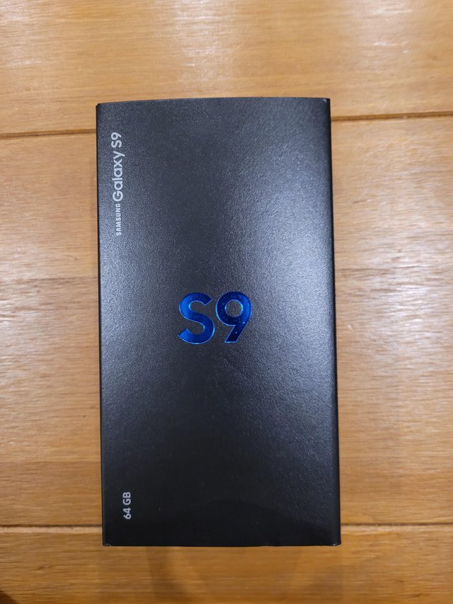 Preview of the first image of Samsung Galaxy S9 SM-G960 (Midnight Black).