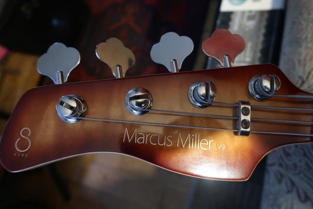 Image 2 of Left handed Marcus Miller V9 Bass Guitar