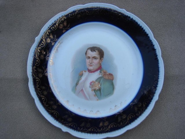 Image 2 of Napoleon & Josephine plates