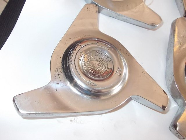 Image 2 of Wheel spinners Borrani 42