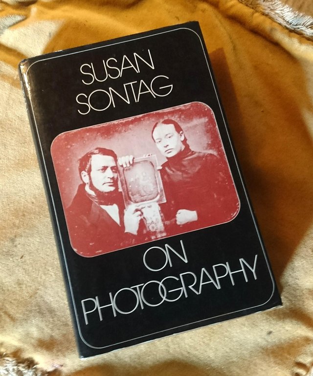 Preview of the first image of On Photography - Susan Sontag.