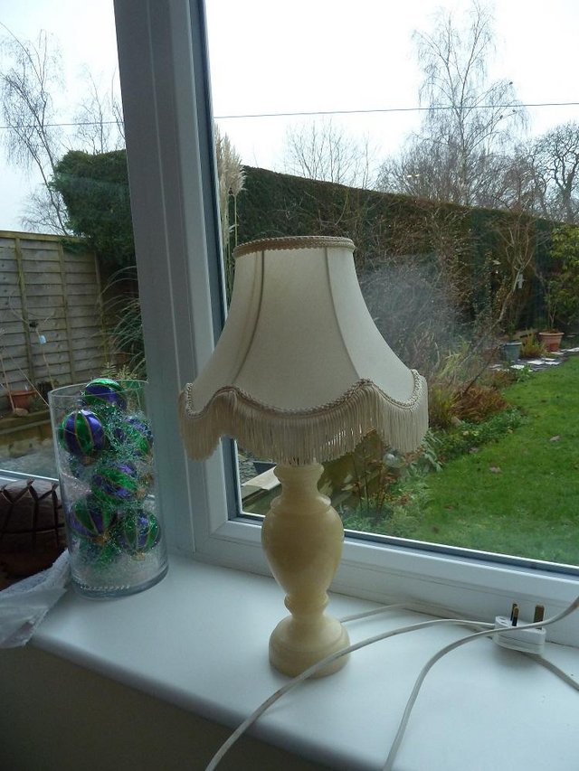 Image 2 of Alabaster marble table lamp and shade