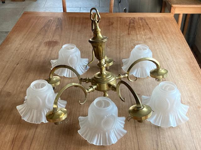 Preview of the first image of Lovely high quality chandelier type light fitting.