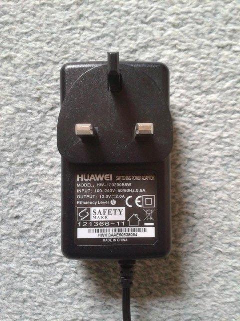Image 3 of Huawei Switching Power Adapter HW-120200B6W
