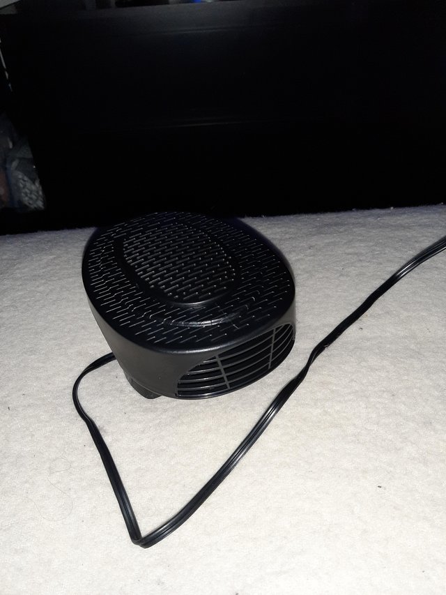 Preview of the first image of 150 watt car heater.