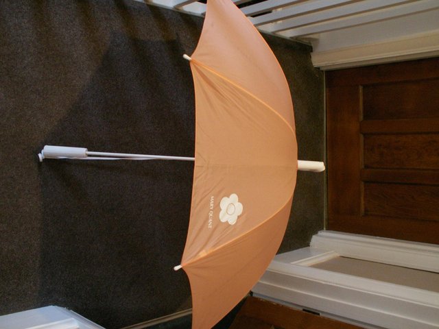 Preview of the first image of Umbrella by Mary Quant.